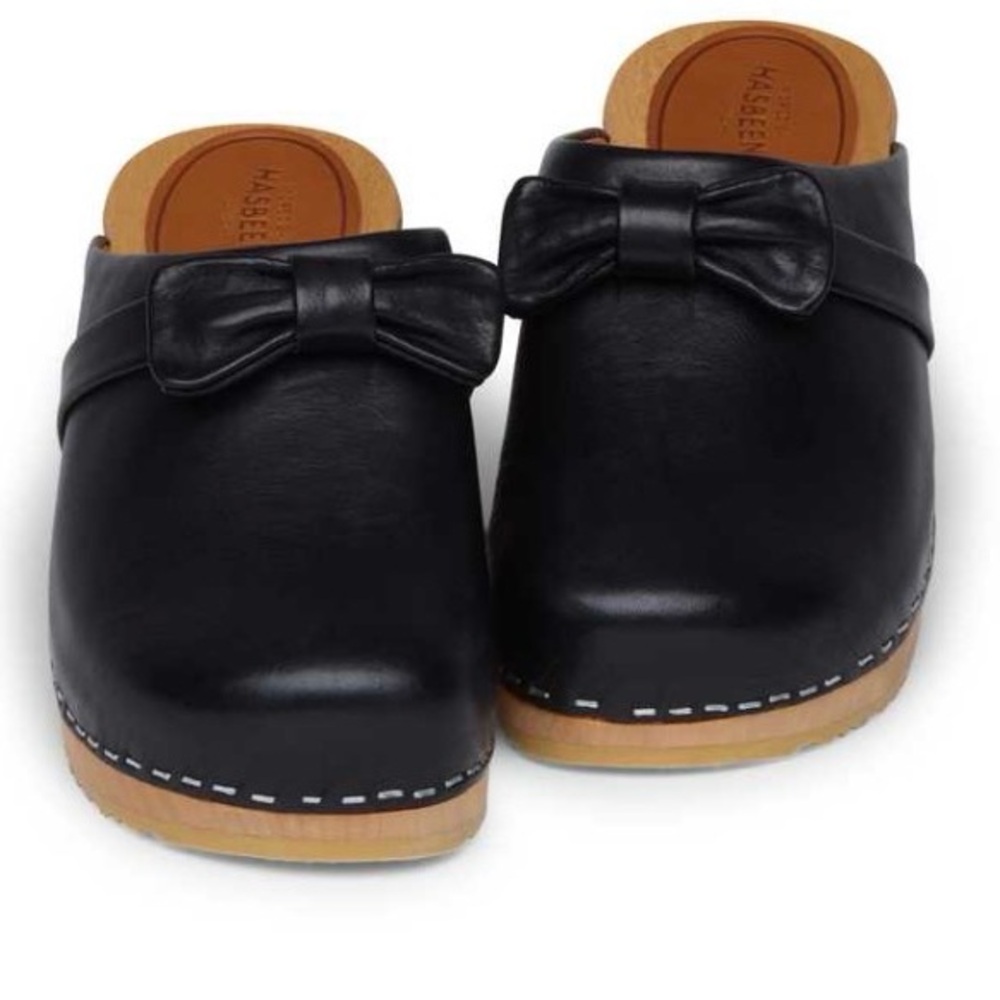 Swedish Hasbeens Black Leather bow husband clogs